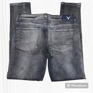 American Eagle Gray Jegging Pants
